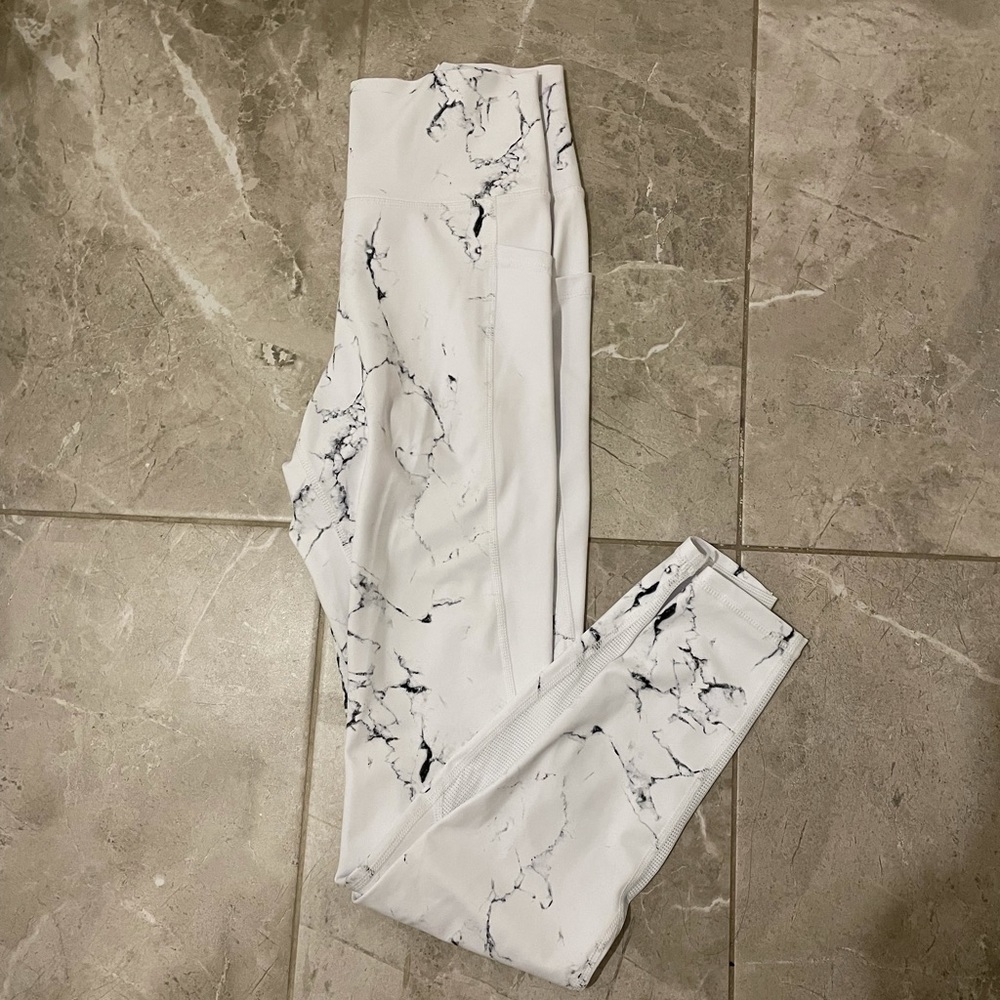 Marble leggings